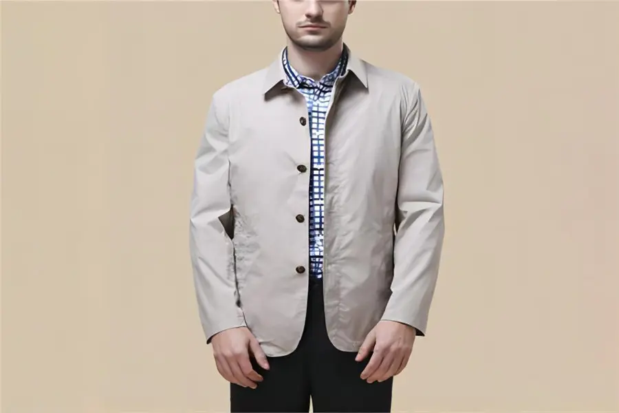 A Demonstration of How to Wear a Simple Jacket Suitable for Daily Use, Practical for Both Casual and Commuting