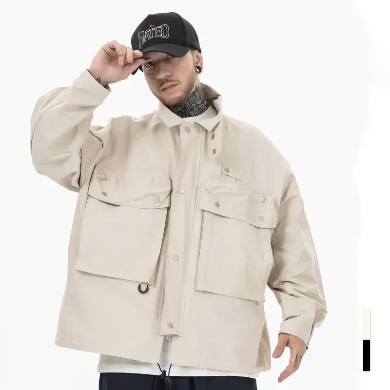 Three-dimensional multi-pockets bomber jacket.jpg